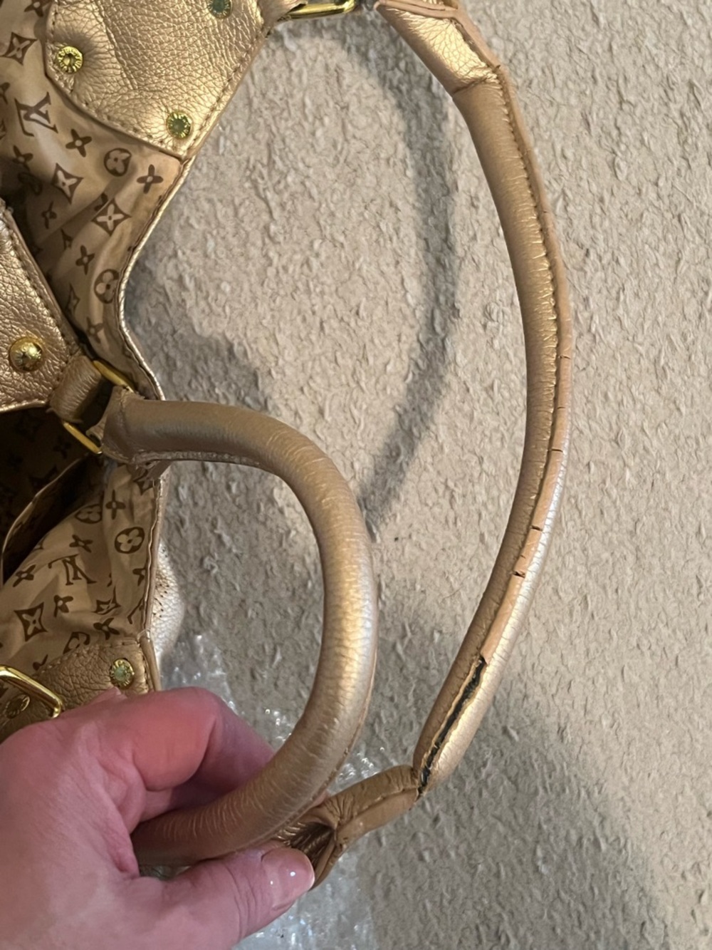 Metallic Gold Women's Shoulder Bag - Picture 7 of 7